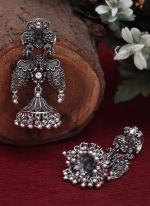     Silver Traditional Wear Oxidised Jhumka Set 